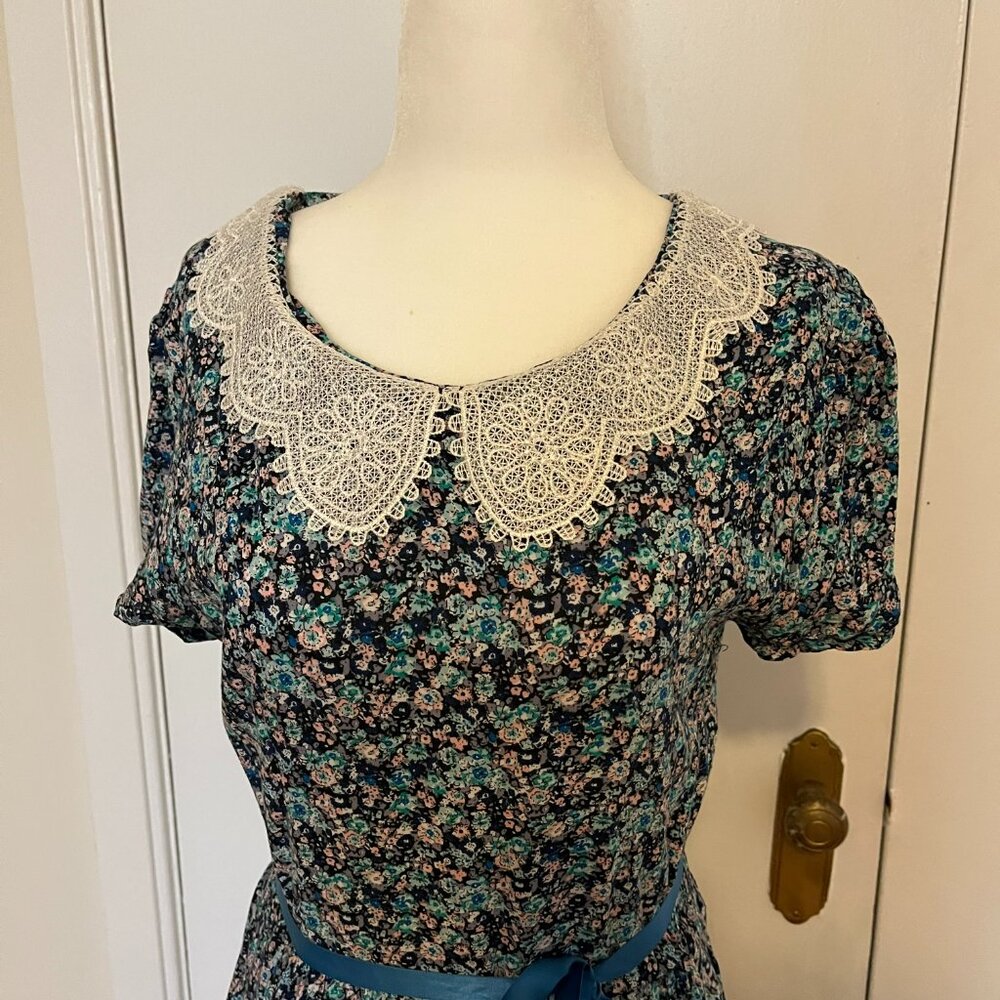 Maxi Cottagecore Floral Print Peter Pan Collar Dress - Picture 2 of 7